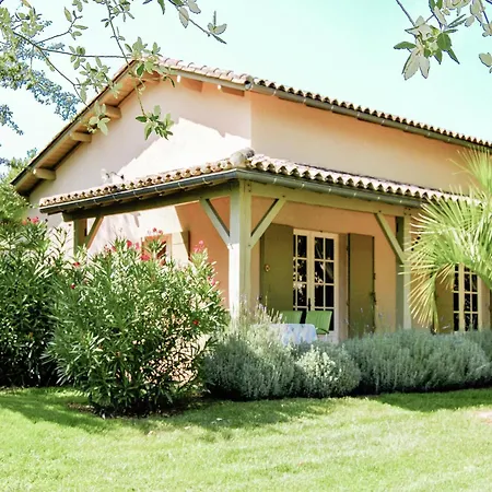Holiday Home In Saint-Pierre Near River & Spa, Cleaning Included 度假居