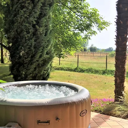 Holiday Home In Saint-Pierre Near River & Spa, Cleaning Included Feriehus Duras